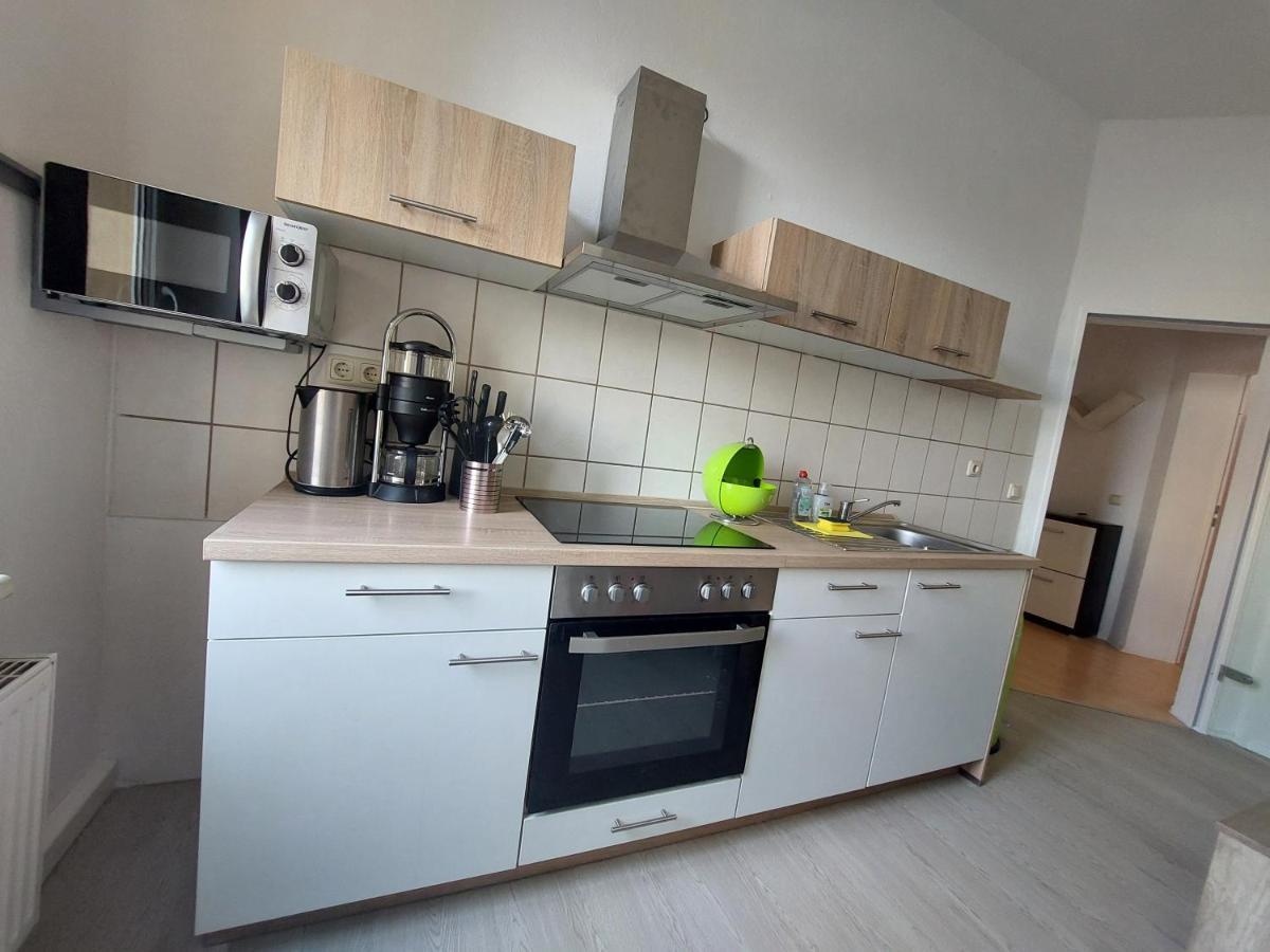 Schoene Zwei-Zimmer-Wohnung "W2" Mit 4 Einzelbetten Und Wlan In Zwenkau Bei Leipzig Im Neuseenland エクステリア 写真